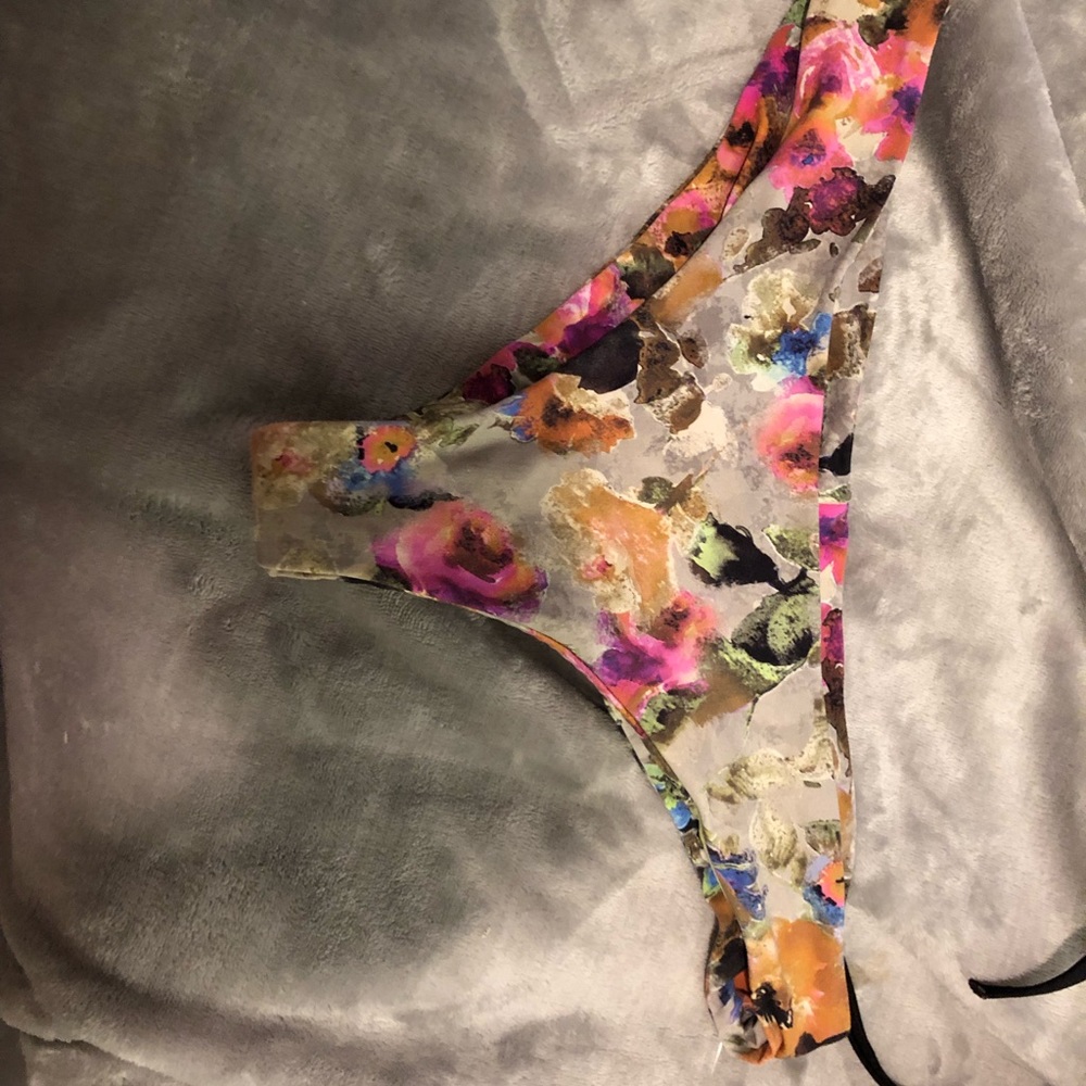Boys + arrows bikini bottoms